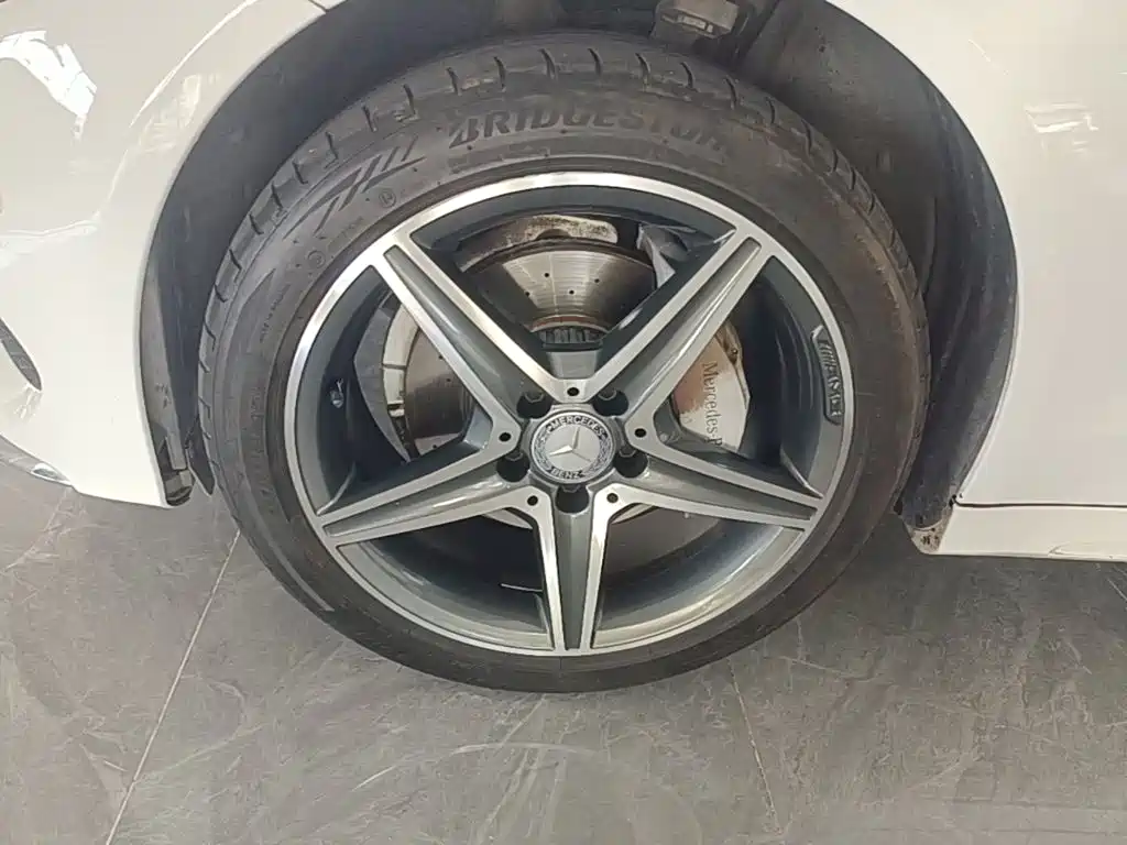 Mercedes-Benz C-Class (Import) — миниатюра 23