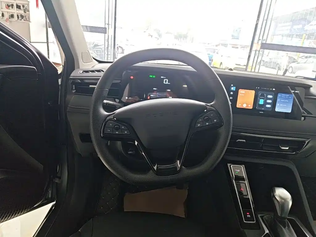 Roewe i5 — миниатюра 11