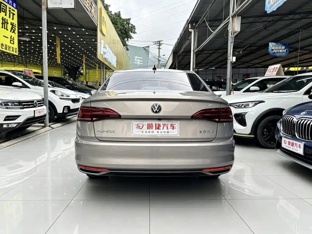 Volkswagen Bora — миниатюра 11
