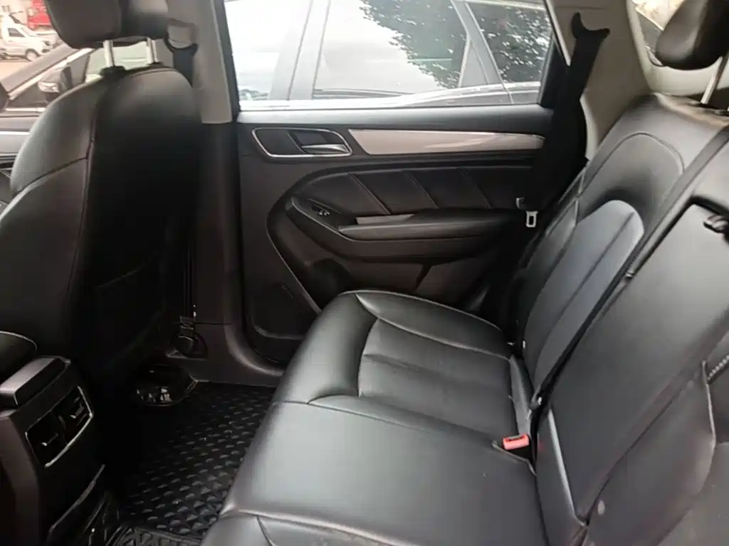 Roewe RX5 — миниатюра 17