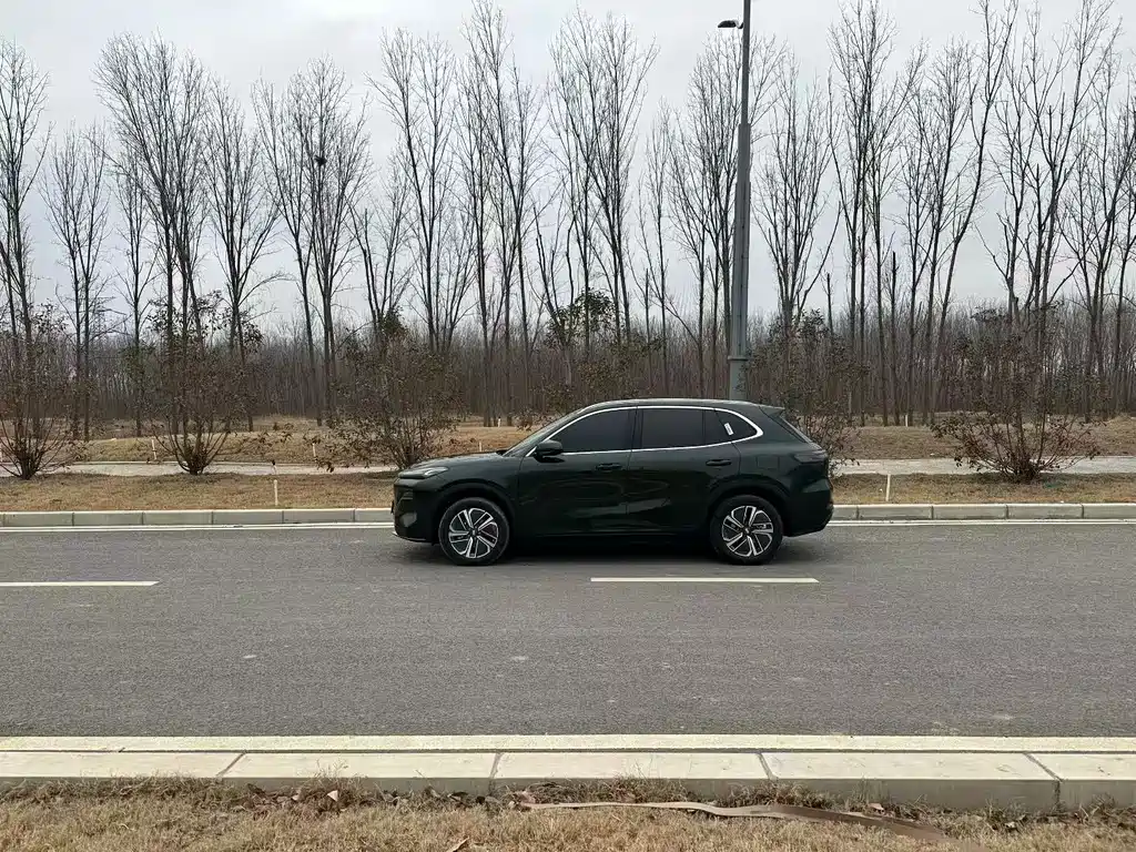 GEELY GALAXY GALAXY STARSHIP 7 EM I