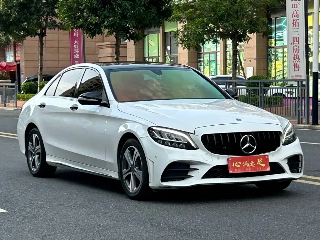 Mercedes-Benz C-Class — миниатюра 29