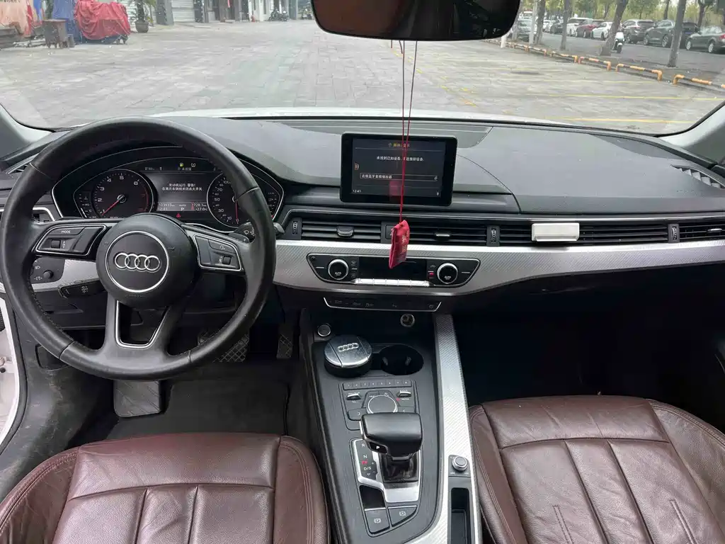 Audi A4L — миниатюра 5