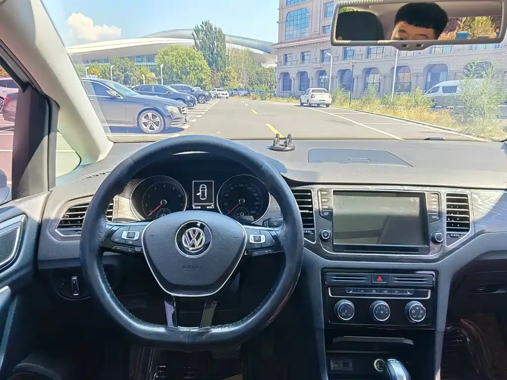 Volkswagen Golf Sportsvan — миниатюра 4