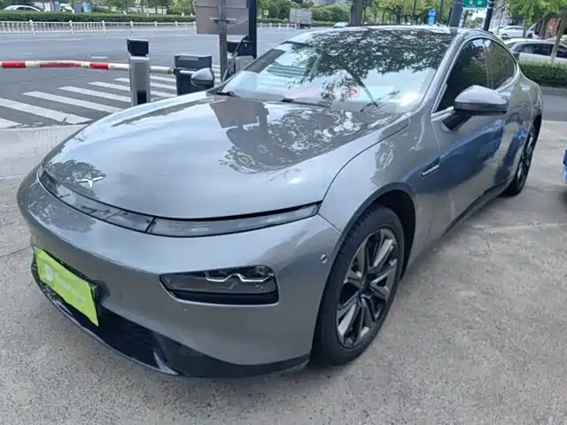 2022 Xpeng P7