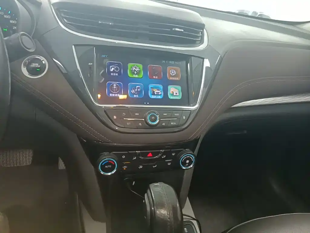 Chevrolet Malibu — миниатюра 13