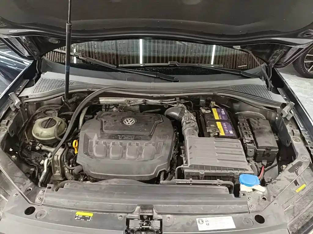Volkswagen Tiguan L — миниатюра 20