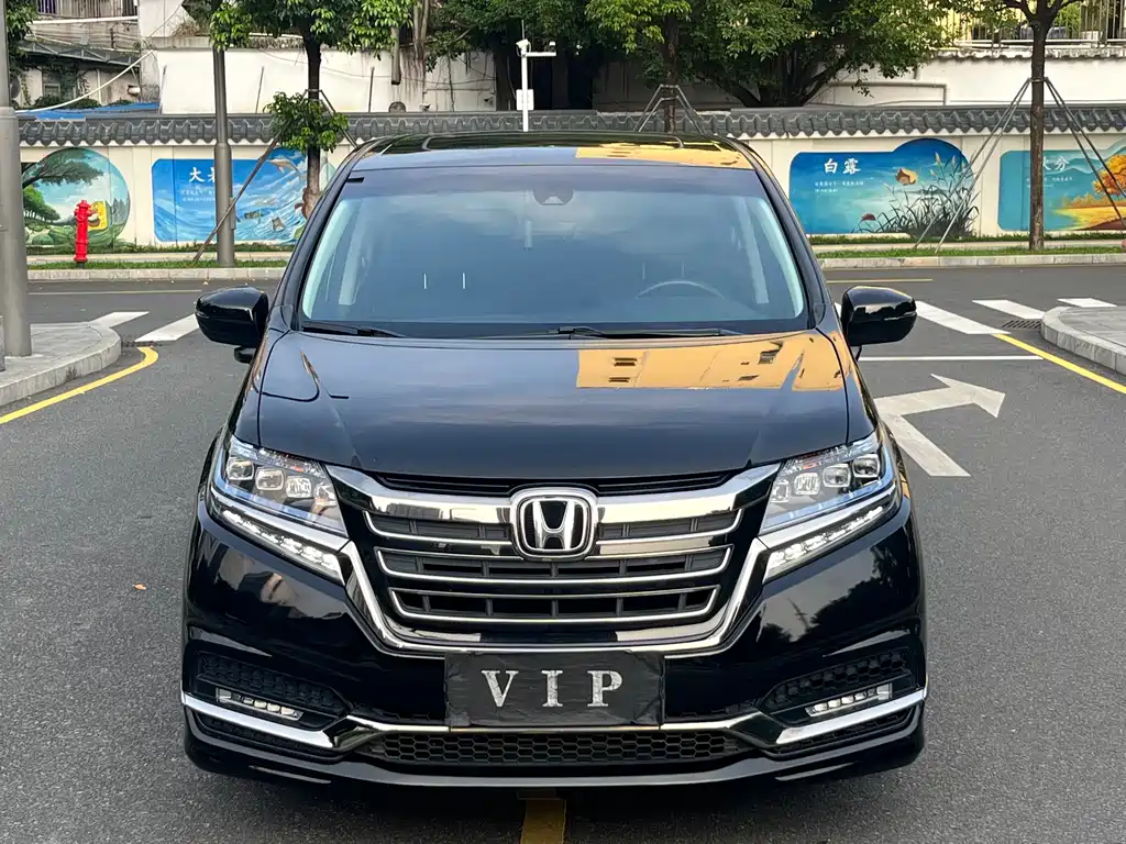Honda Elysion — миниатюра 2