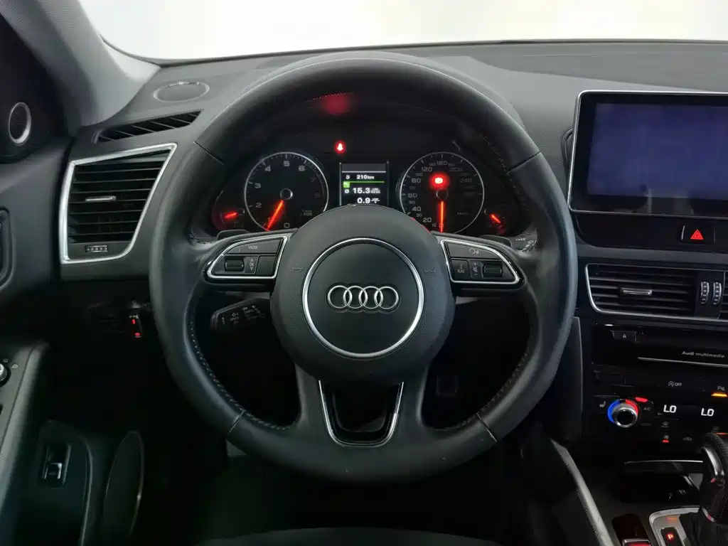 Audi Q5 — миниатюра 11