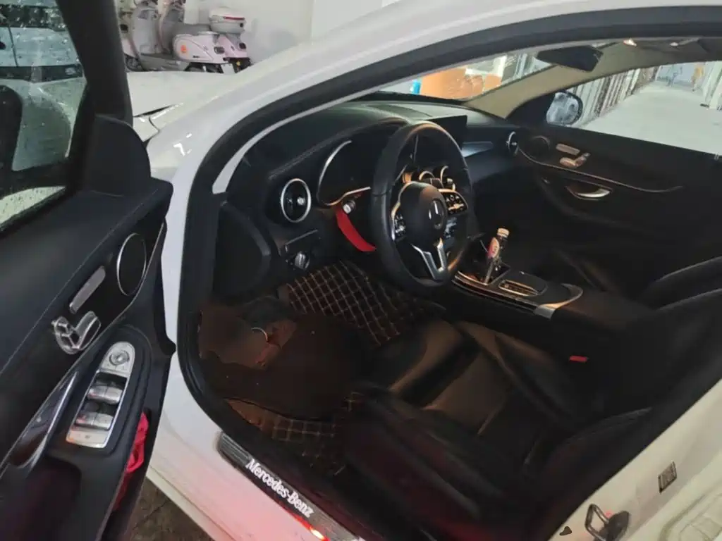 Mercedes-Benz C-Class — миниатюра 16