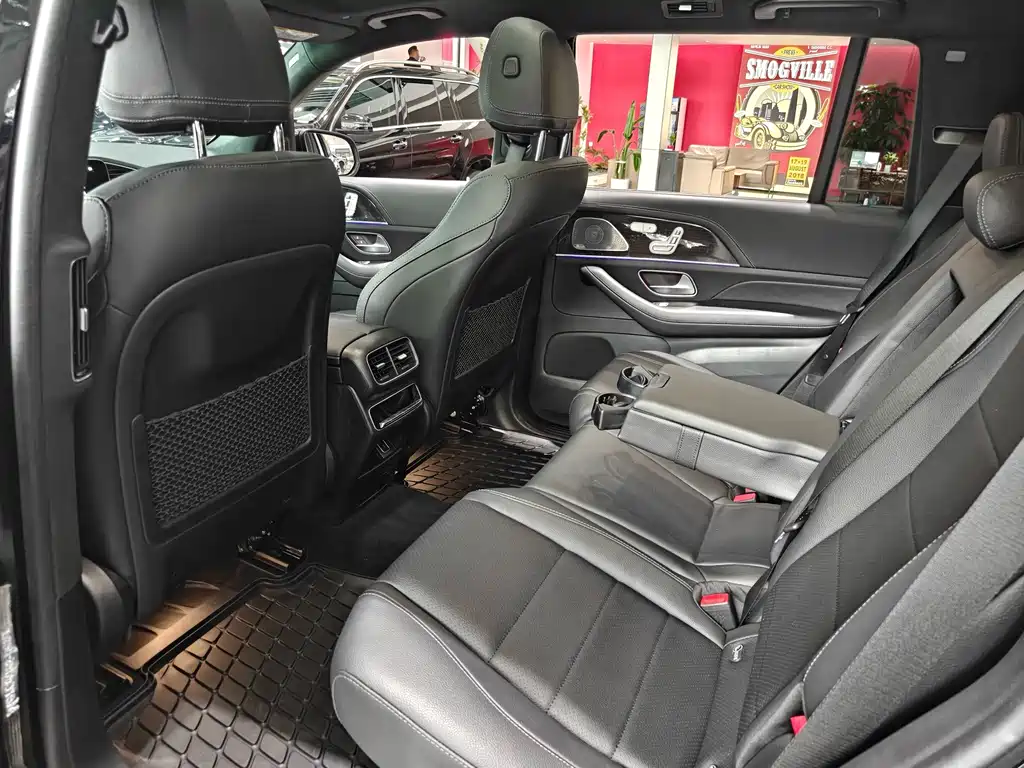 Mercedes-Benz GLS — миниатюра 19