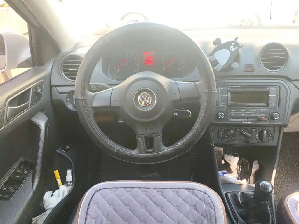 Volkswagen Jetta — миниатюра 13