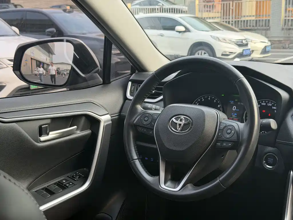 Toyota Wildlander — миниатюра 15