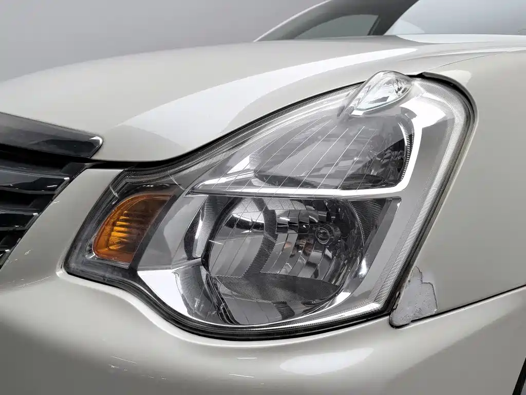 Nissan Sylphy — миниатюра 7