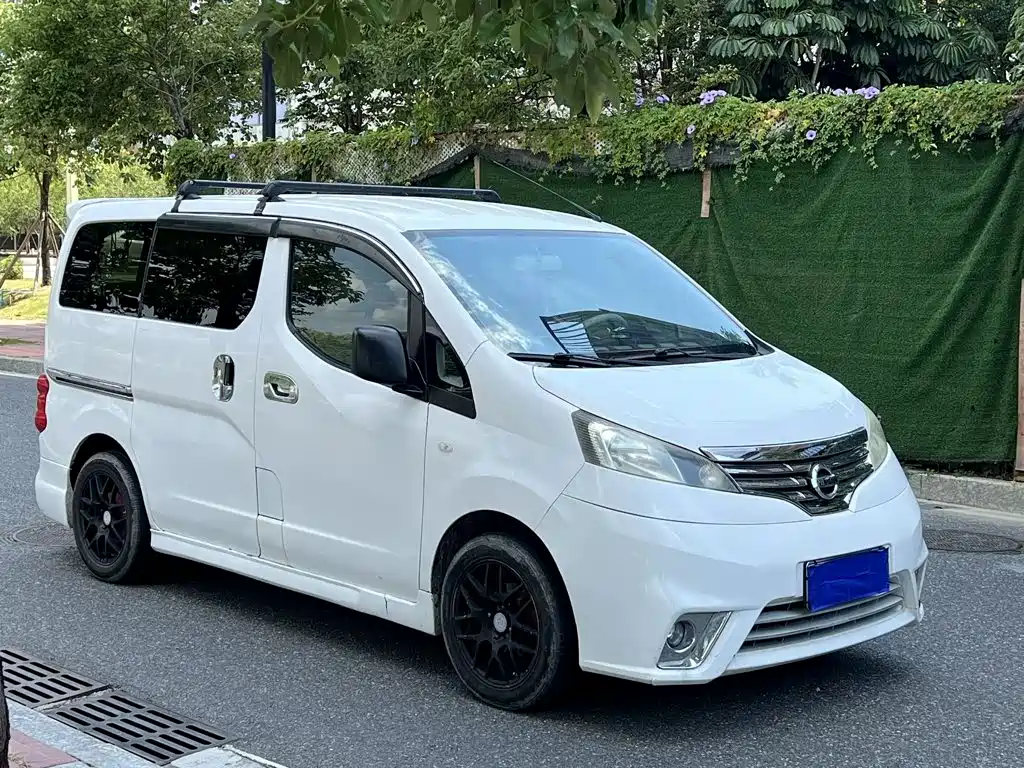 Nissan NV200 — миниатюра 3