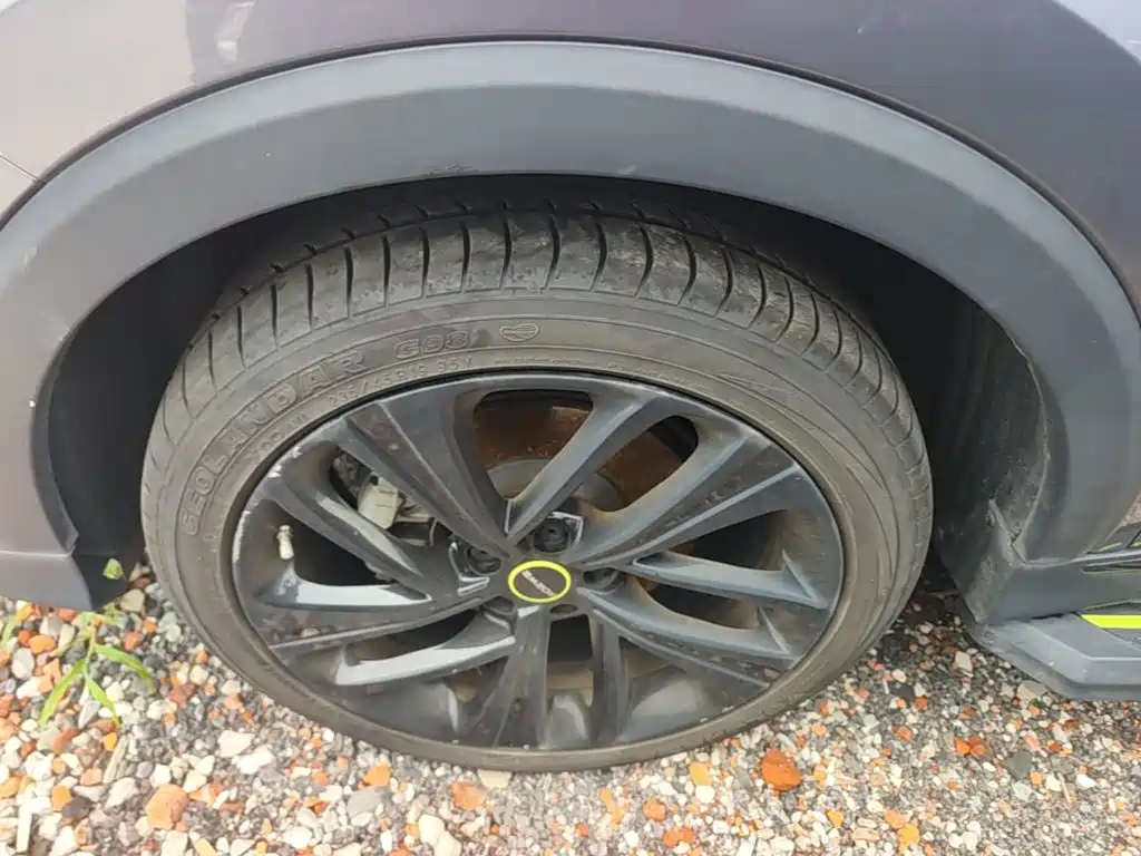 Roewe RX5 New Energy — миниатюра 23