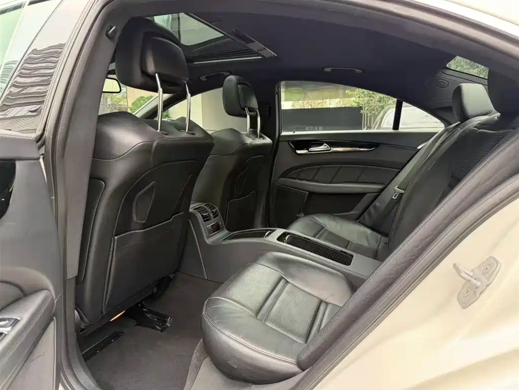 Mercedes-Benz CLS A MG 2015 AMG CLS 63 4MATIC