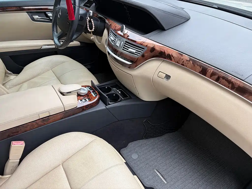 Mercedes-Benz S-Class — миниатюра 6