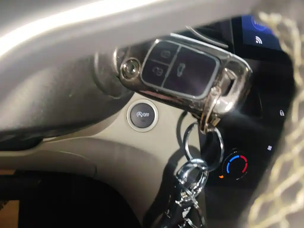 Buick Excelle — миниатюра 9