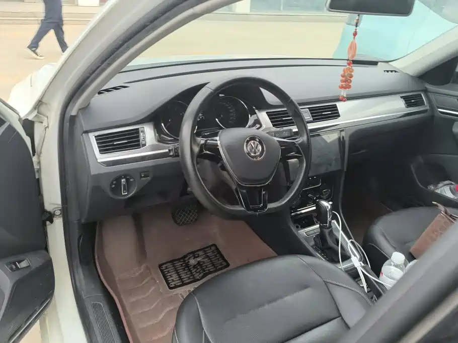 Volkswagen Bora — миниатюра 12