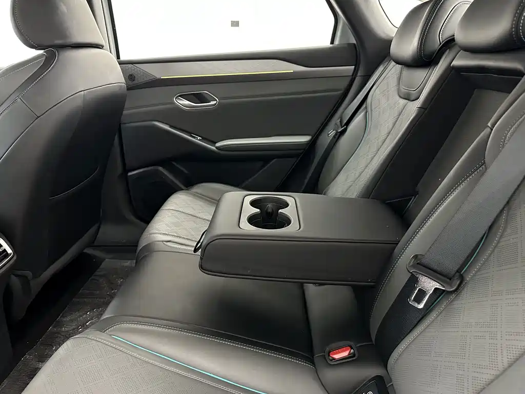BYD Qin L — миниатюра 7