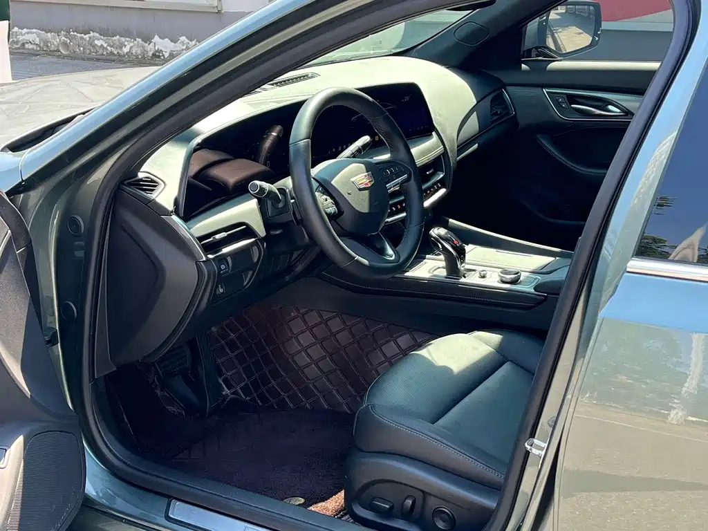 Cadillac CT5 — миниатюра 10
