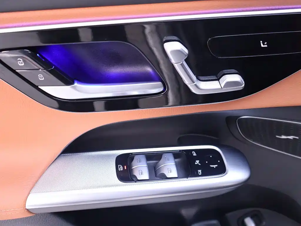 Mercedes-Benz GLC — миниатюра 17