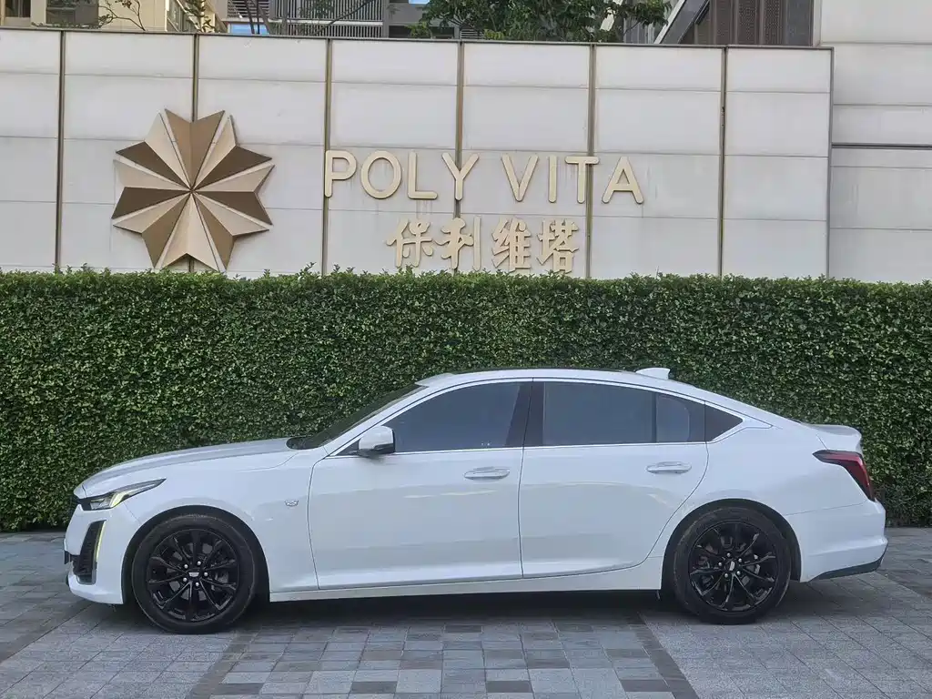 Cadillac CT5 — миниатюра 3