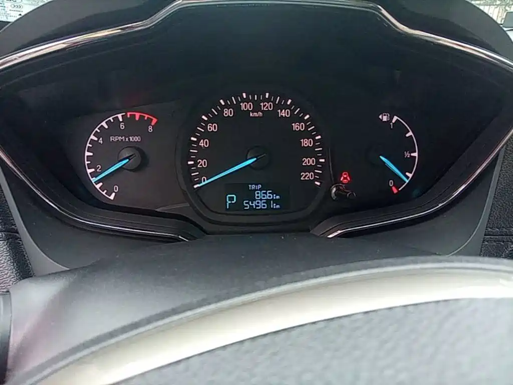 Ford Escort — миниатюра 12
