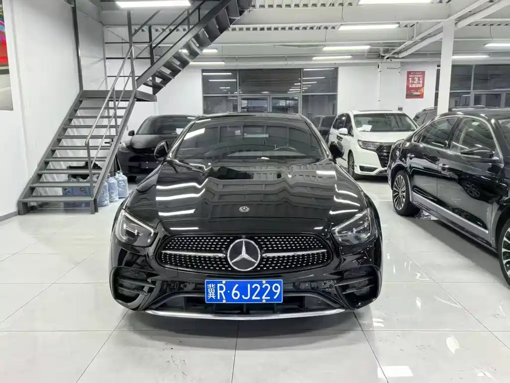 Mercedes-Benz E-Class 2021