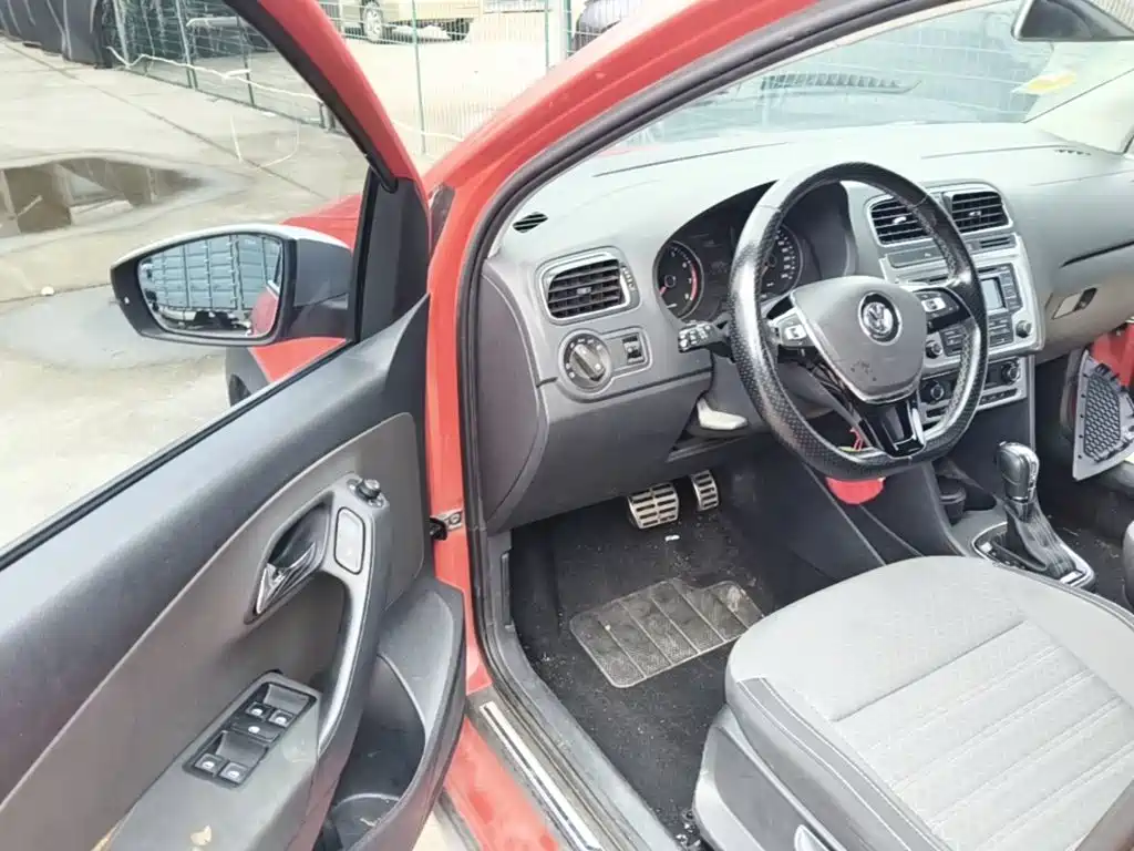 Volkswagen Polo — миниатюра 21
