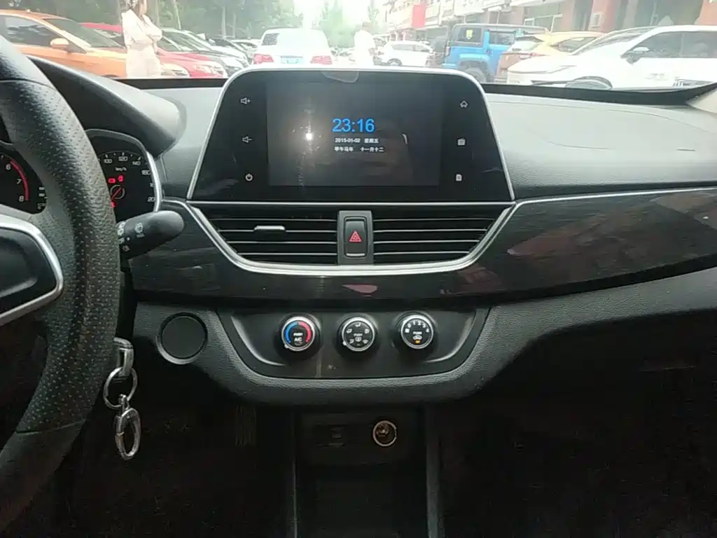 Baojun 310 — миниатюра 13