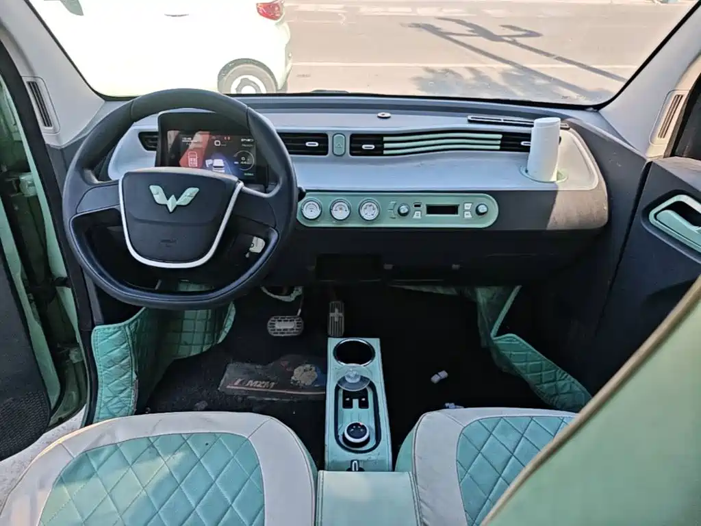 Wuling MINIEV — миниатюра 10