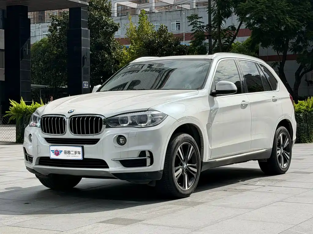 BMW X5 (Import)