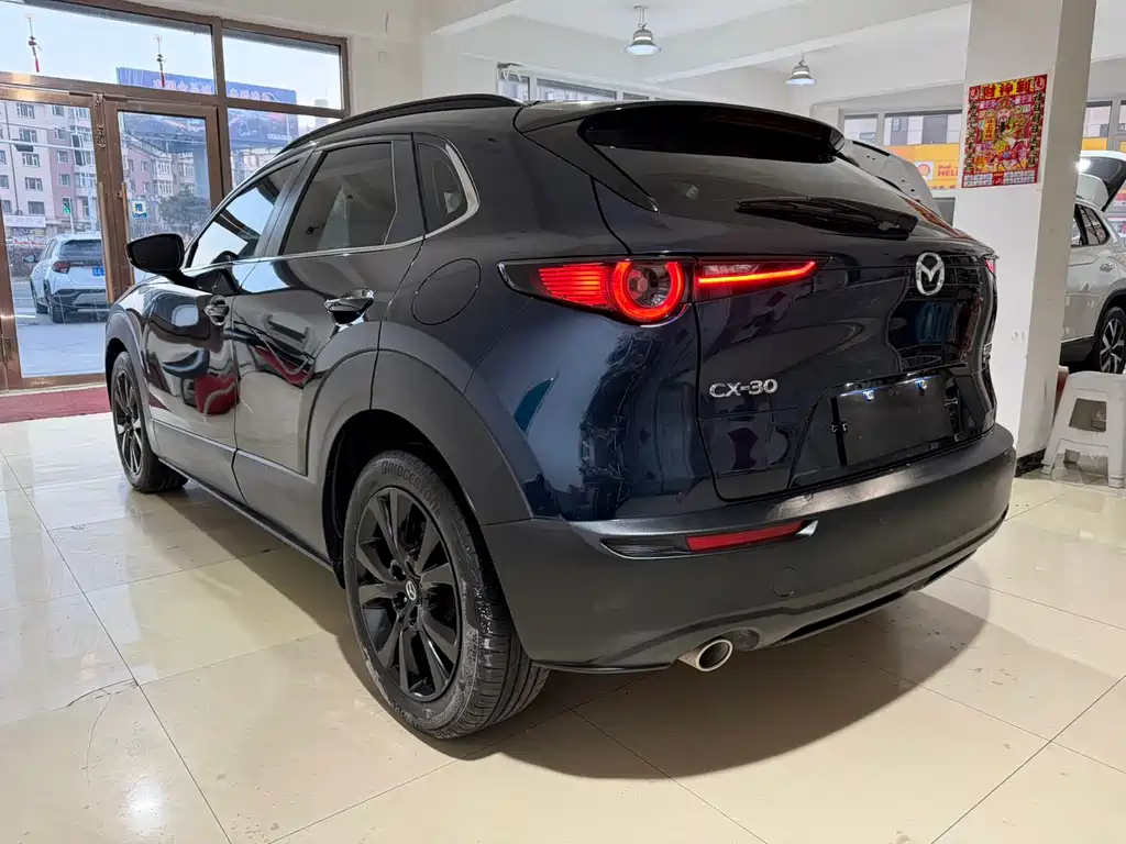 MAZDA CX 30