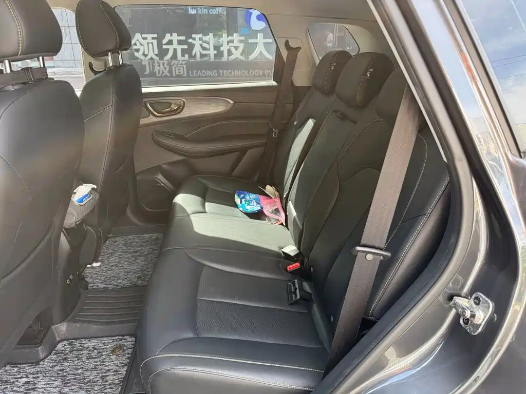 Roewe RX5 New Energy — миниатюра 12