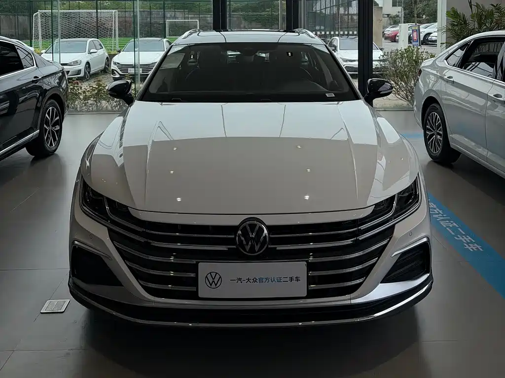 Volkswagen FAW - Passat CC CC 2026 3000 380TSI