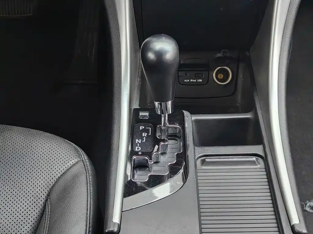 Hyundai Sonata — миниатюра 13