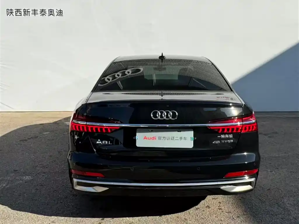 Audi A6L id 4515321 из Китая 17