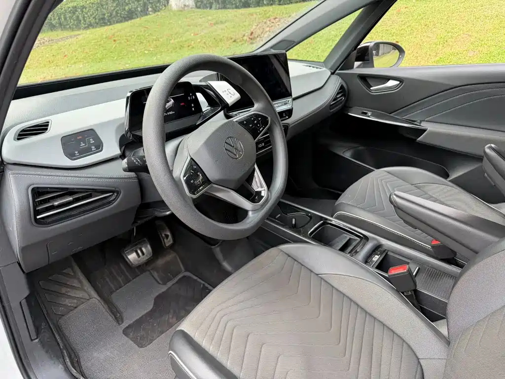 Volkswagen ID.3 — миниатюра 7
