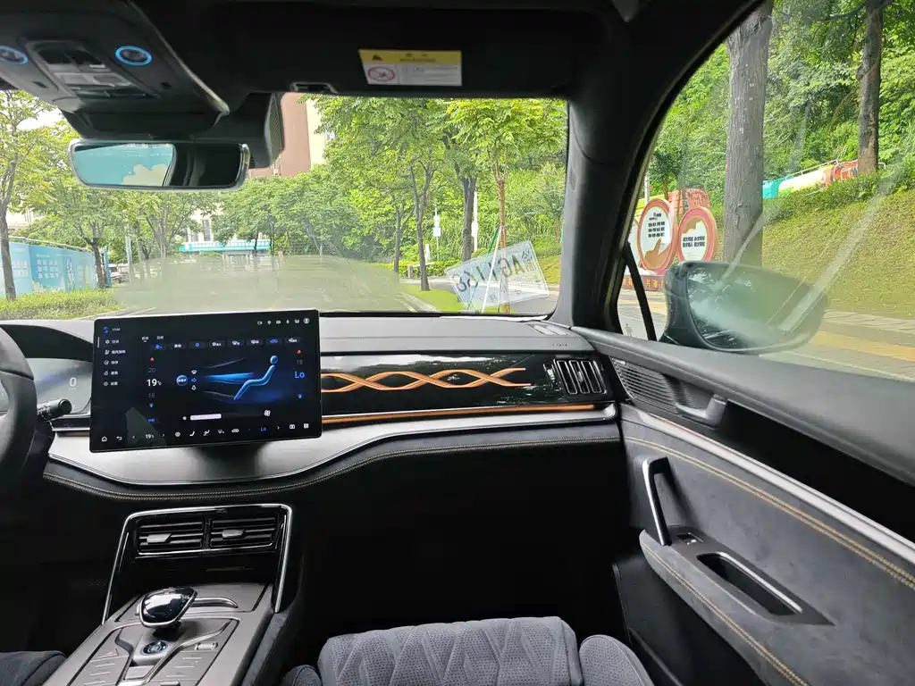 BYD Tang 2024 DM-p
