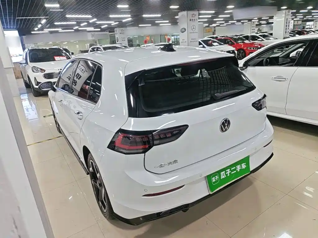 Volkswagen Golf — миниатюра 5