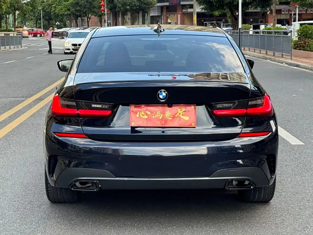 BMW 3 Series — миниатюра 5