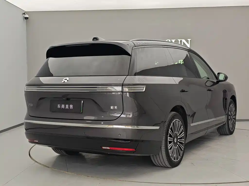 NIO NIO ES8