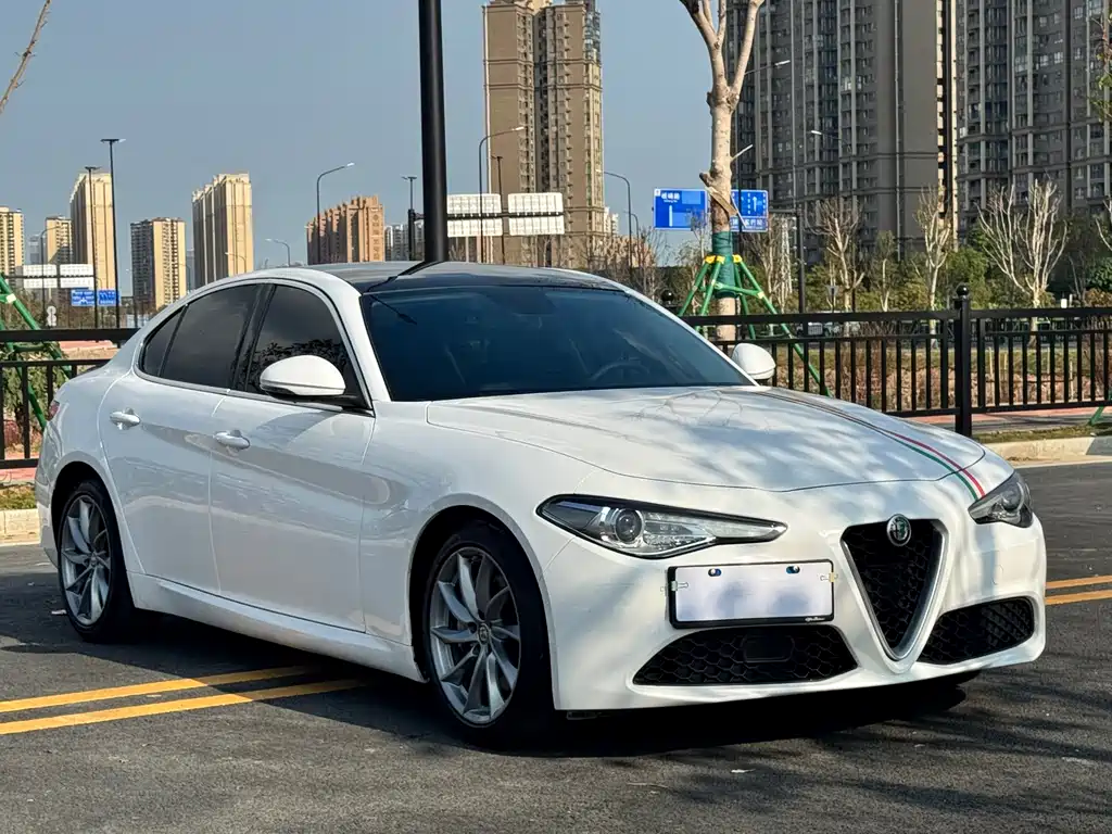 ALFA ROMEO GIULIA