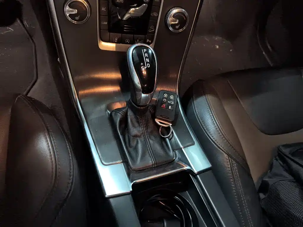 Volvo XC60 — миниатюра 15