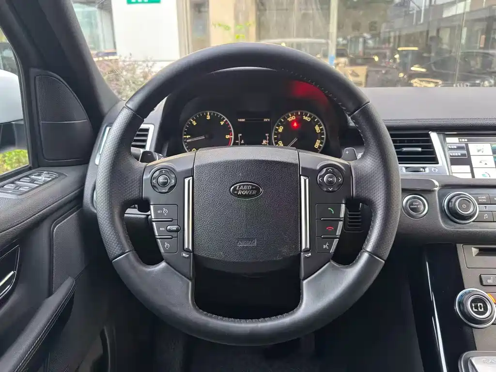 Land Rover Sport — миниатюра 12