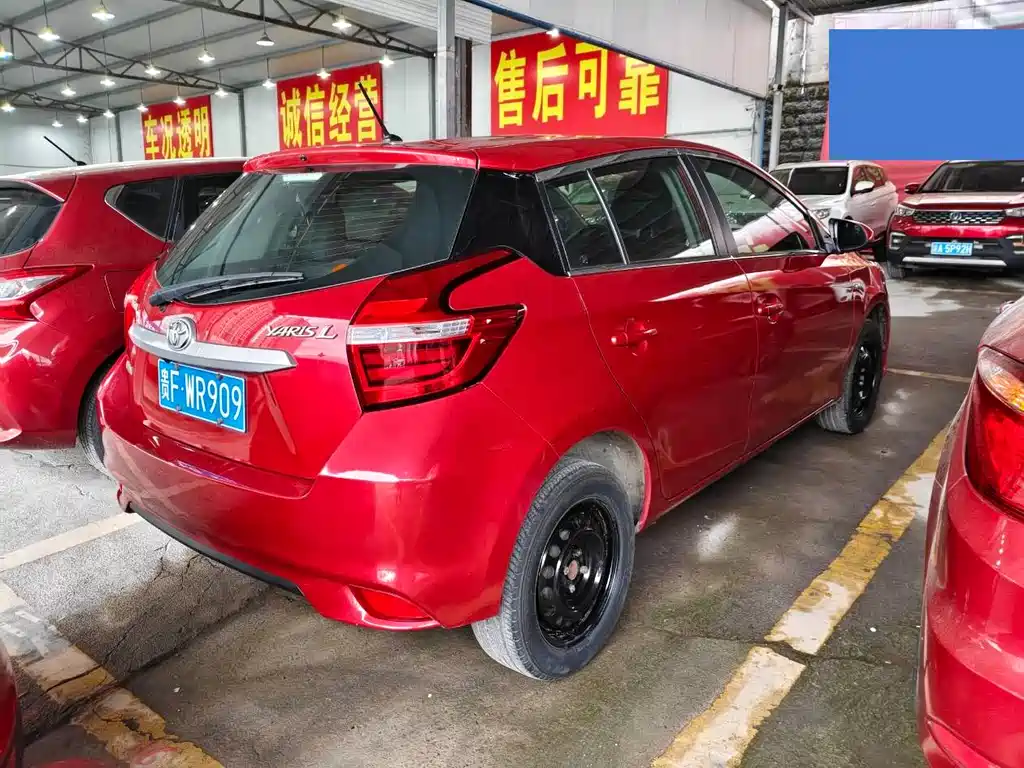TOYOTA YARIS L ZHIXUAN