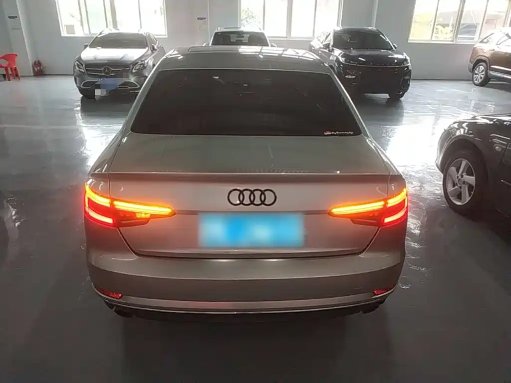 Audi A4L — миниатюра 6