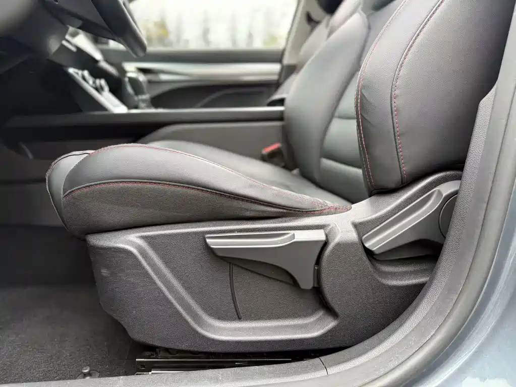 Geely Binrui — миниатюра 14
